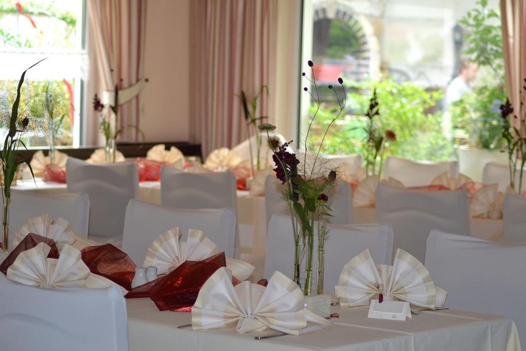 Hotel & Restaurant Zur Linde Freital Ngoại thất bức ảnh
