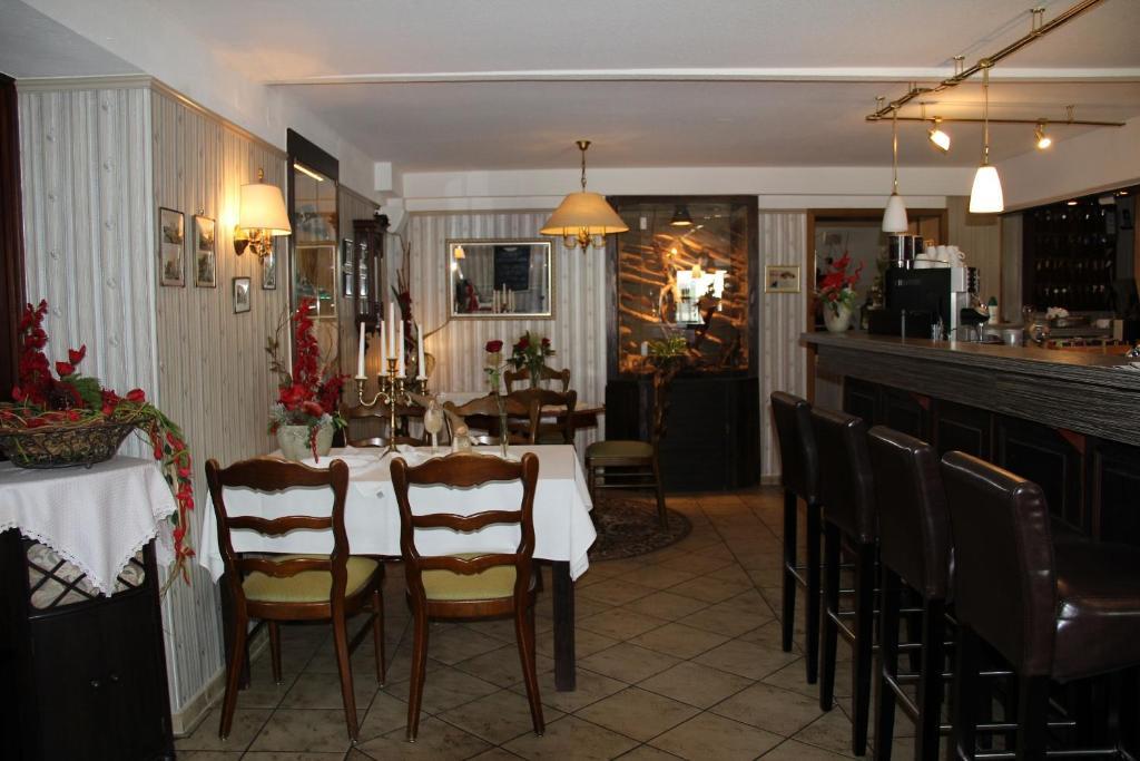 Hotel & Restaurant Zur Linde Freital Phòng bức ảnh